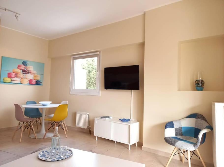 Apartament Blue -Spacious 1Bdr Corner Flat/Balcony/View Ateny Zewnętrze zdjęcie