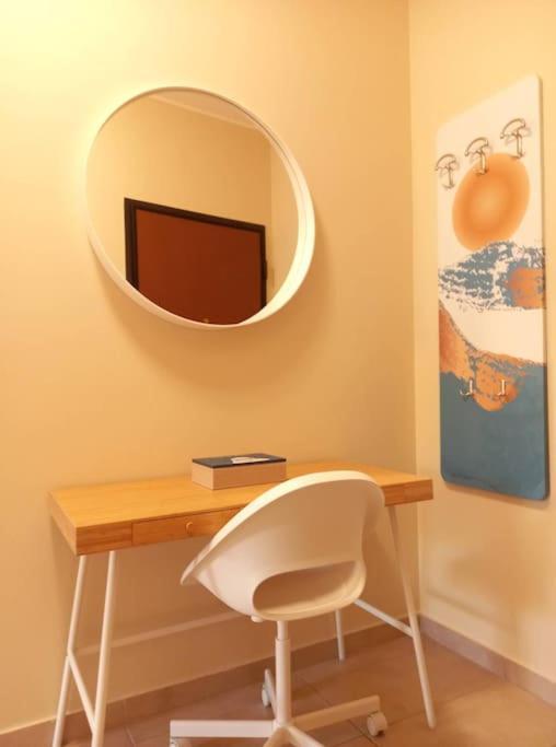 Apartament Blue -Spacious 1Bdr Corner Flat/Balcony/View Ateny Zewnętrze zdjęcie